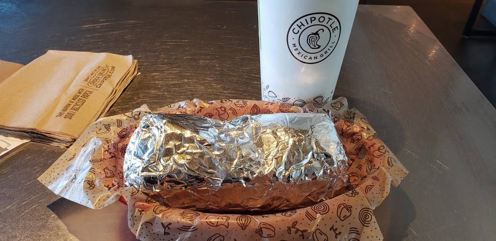 Chipotle Mexican Grill | restaurant | 17015 SE Sunnyside Rd #110, Happy Valley, OR 97015, USA | 5035589116 OR +1 503-558-9116