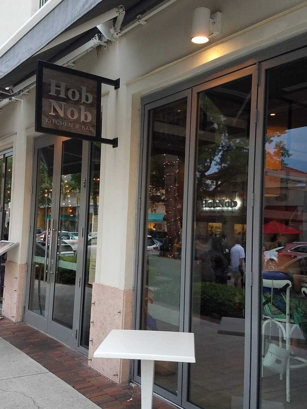Hobnob Kitchen & Bar | restaurant | 720 5th Ave S #101, Naples, FL 34102, USA | 2395800070 OR +1 239-580-0070