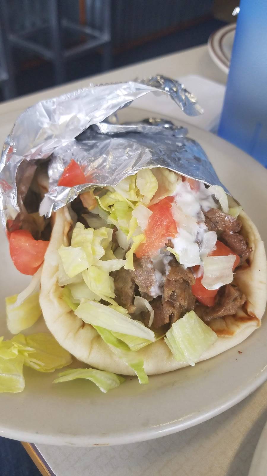 Georges Coneys and Gyros | restaurant | 2396 Old Stringtown Rd, Grove City, OH 43123, USA | 6145394976 OR +1 614-539-4976