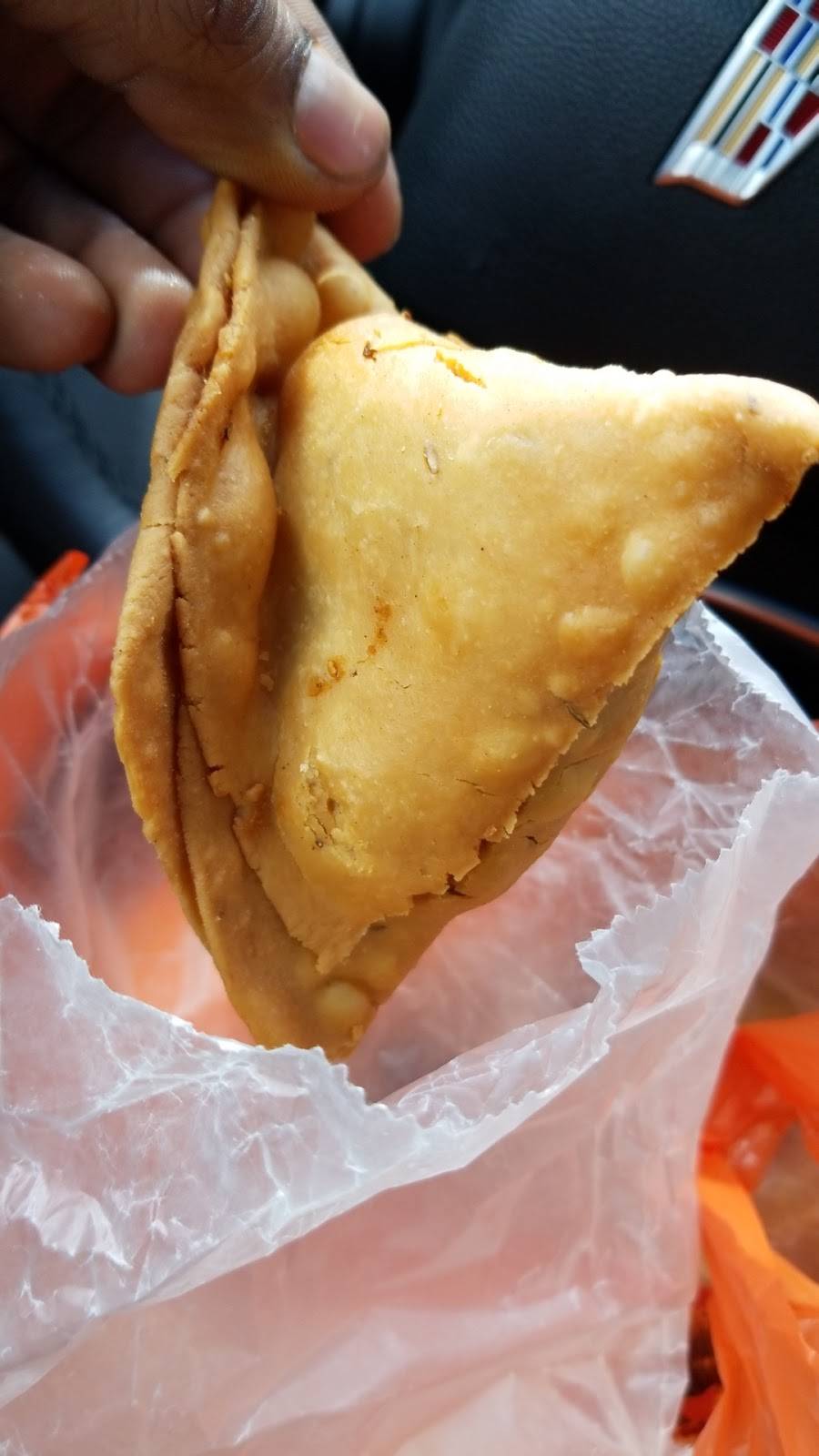 Darbars Chicken & Ribs | restaurant | 12609 Liberty Ave, South Richmond Hill, NY 11419, USA | 7185294900 OR +1 718-529-4900