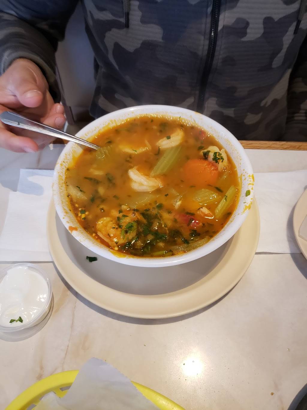 El Burrito Fantastico | restaurant | 1228 W Lake St, Roselle, IL 60172, USA | 6309804816 OR +1 630-980-4816