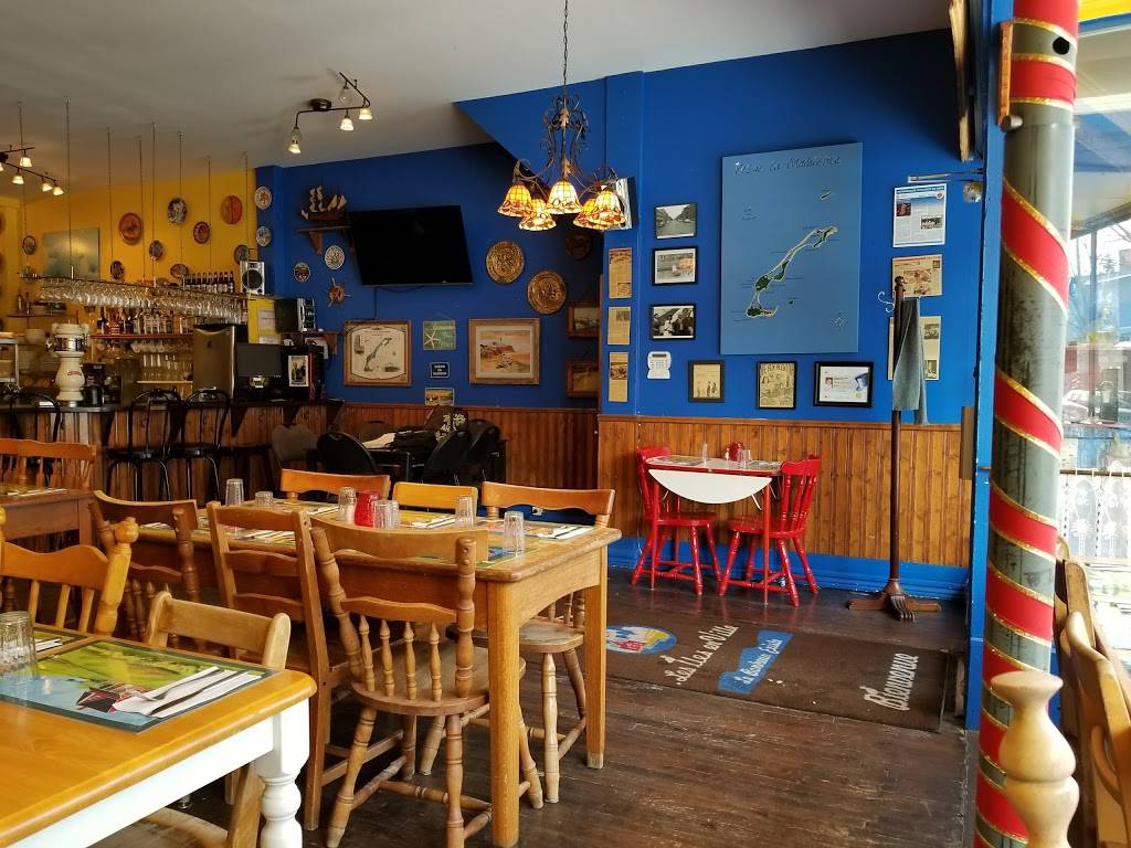 Restaurant Les Îles en ville Verdun | cafe | 5335 Rue Wellington, Verdun, QC H4H 1N3, Canada | 5145440854 OR +1 514-544-0854