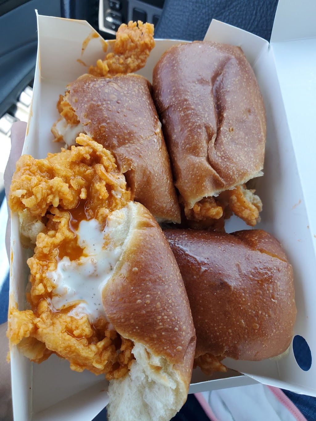 Bushs Chicken | restaurant | 10802 International Blvd, Laredo, TX 78045, USA | 9567910045 OR +1 956-791-0045