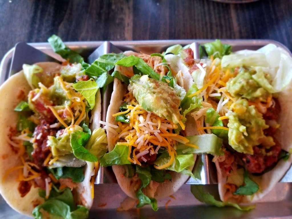 Yo! Salsa | restaurant | 2 W Pearce Blvd, Wentzville, MO 63385, USA | 6368568444 OR +1 636-856-8444