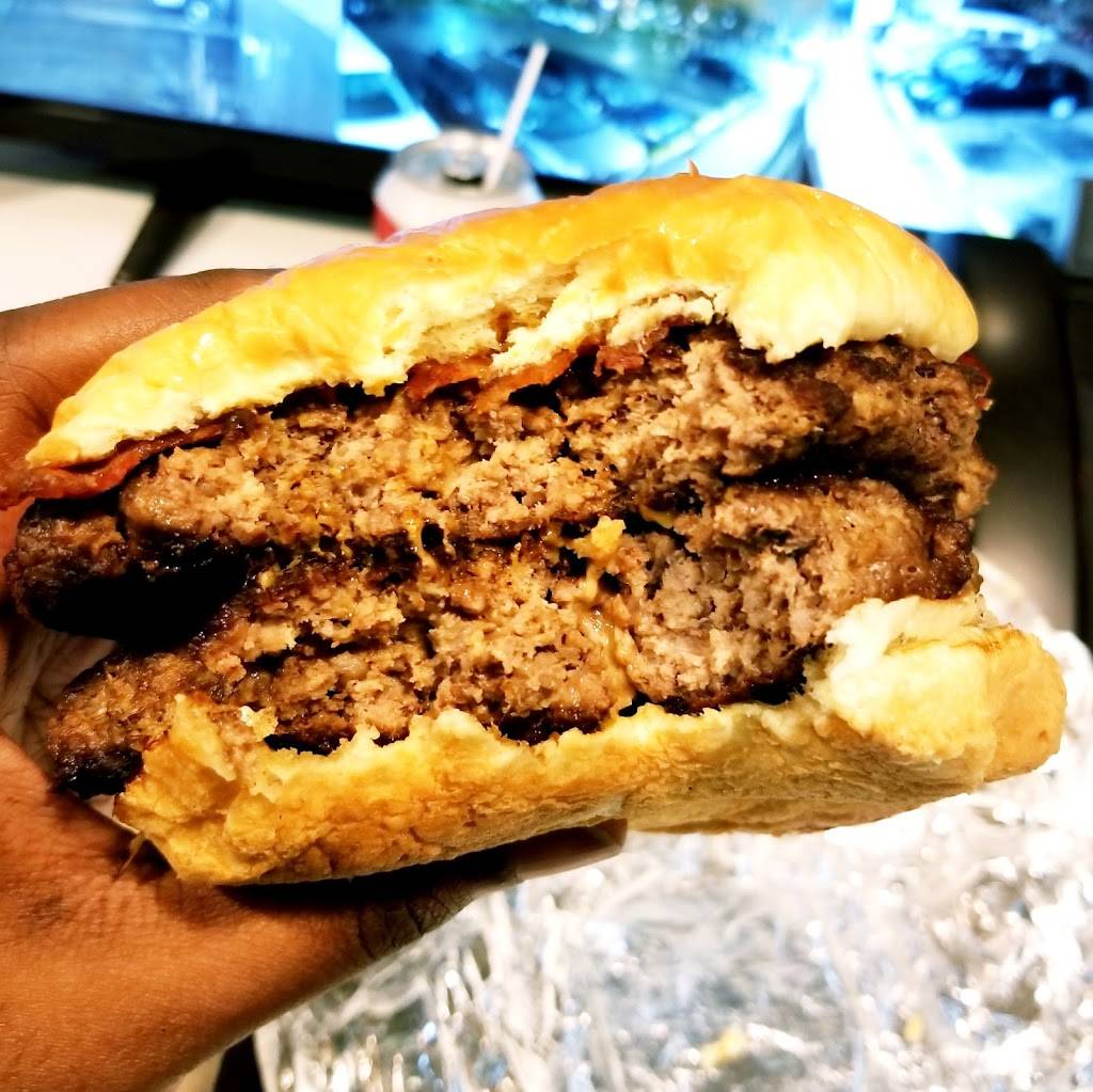 Hamburger Heaven Express | restaurant | 3001 S Archer Ave, Chicago, IL 60608, USA | 7738010012 OR +1 773-801-0012