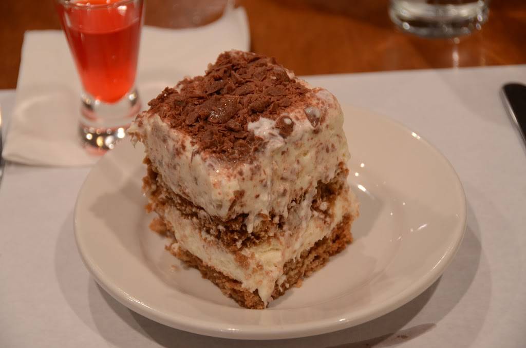 Tursis Latin King Italian Dining | restaurant | 2200 Hubbell Ave, Des Moines, IA 50317, USA | 5152664466 OR +1 515-266-4466