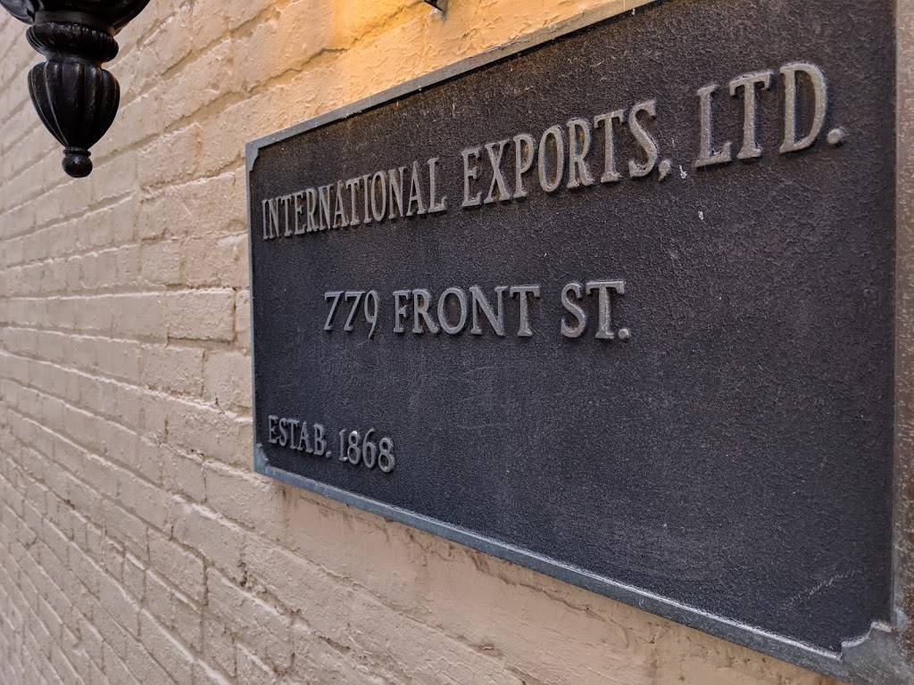 SafeHouse | restaurant | 779 N Front St, Milwaukee, WI 53202, USA | 4142712007 OR +1 414-271-2007