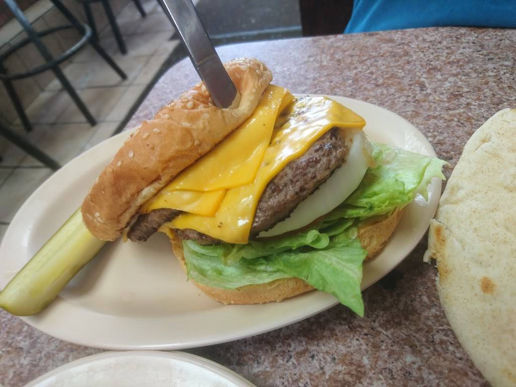 A & L Ham Palace | restaurant | 9405 W Fort St, Detroit, MI 48209, USA | 3138411309 OR +1 313-841-1309