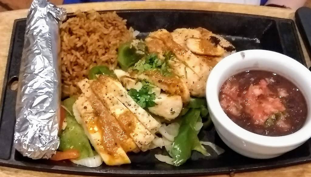 Chilis Grill & Bar | meal takeaway | 5015 Westheimer Rd #1310, Houston, TX 77056, USA | 7136227924 OR +1 713-622-7924