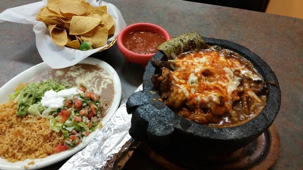 El Metate | restaurant | 1805 Dickerson Pike, Nashville, TN 37207, USA | 6156502099 OR +1 615-650-2099