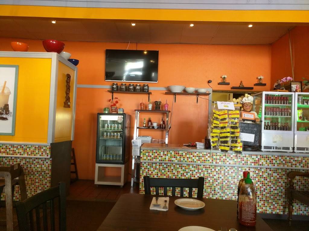 Big Bowl Pho | restaurant | 7106 NW Prairie View Rd, Kansas City, MO 64151, USA | 8163823488 OR +1 816-382-3488