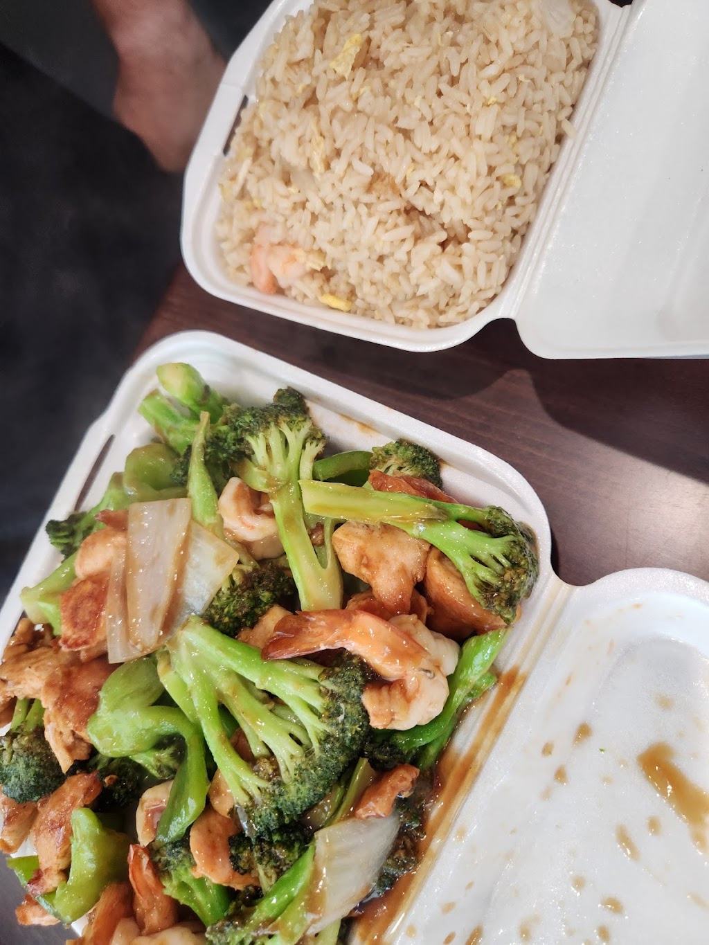 Kevins Seafood Ambassador | restaurant | 3220 Ambassador Caffery Pkwy, Lafayette, LA 70506, USA | 3378893773 OR +1 337-889-3773