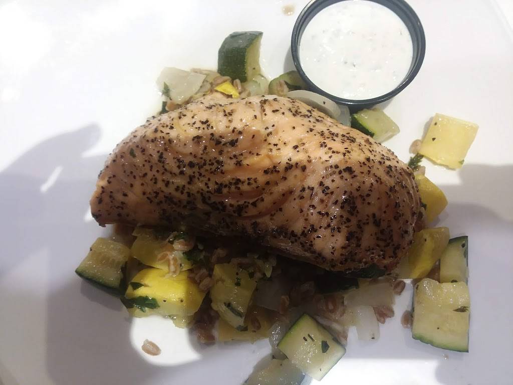 Campanile | restaurant | 1 World Way, Los Angeles, CA 90045, USA | 3106463472 OR +1 310-646-3472