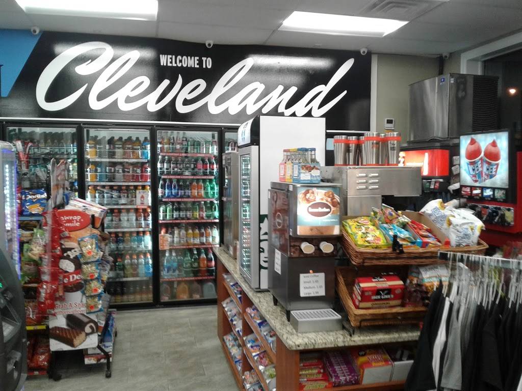 SPEEDY GAS & GRUB | meal delivery | 14001 Lakewood Heights Blvd, Lakewood, OH 44107, USA | 2162512419 OR +1 216-251-2419