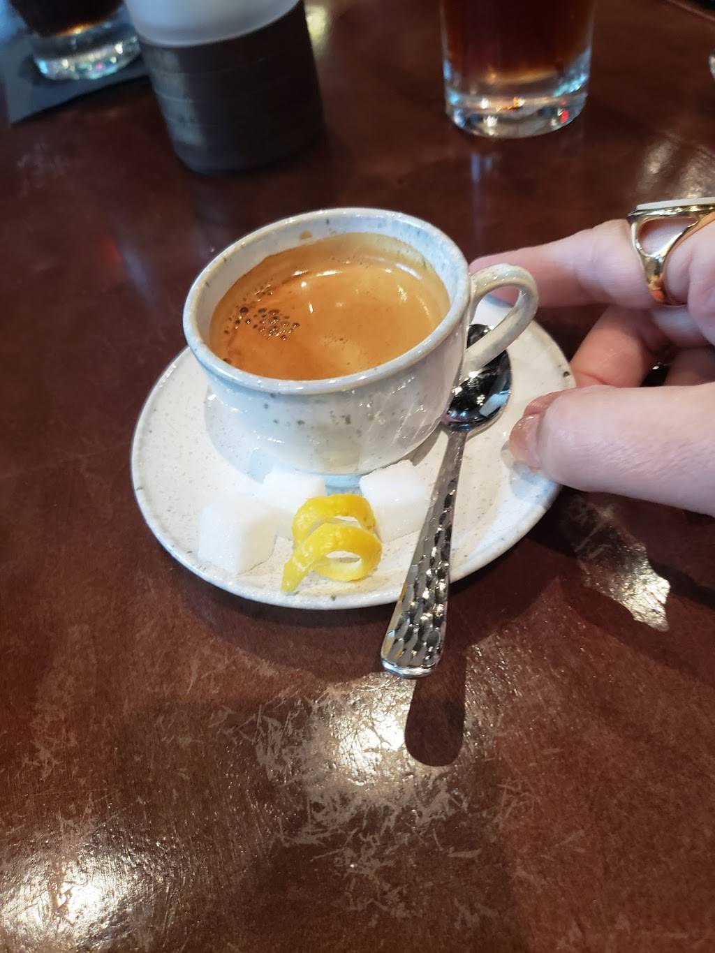 Pogos Kitchen | restaurant | 1408 Lewis St, Fernandina Beach, FL 32034, USA | 9044328483 OR +1 904-432-8483