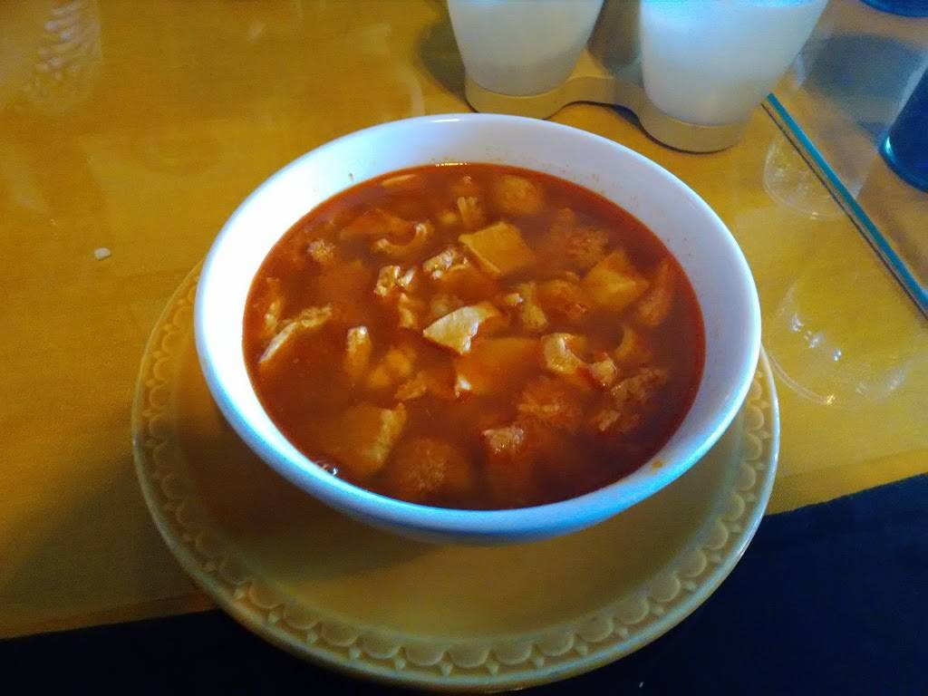 Cucas Restaurant | restaurant | 936 E Olive Ave, Fresno, CA 93728, USA | 5592370111 OR +1 559-237-0111