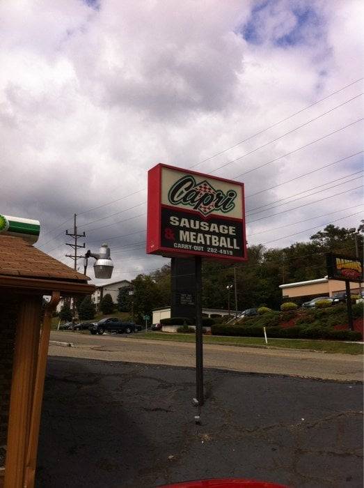 Capri | restaurant | 1400 University Blvd, Steubenville, OH 43952, USA | 7402824919 OR +1 740-282-4919