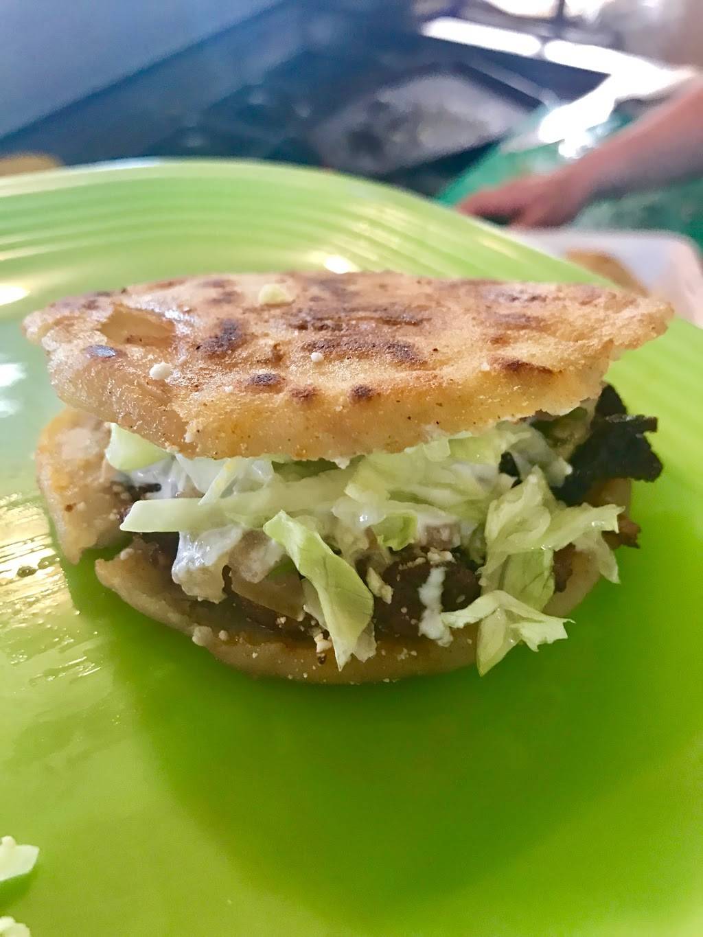 Taqueria La Michoacana | restaurant | 2020 E Main St, Woodland, CA 95776, USA | 5306611383 OR +1 530-661-1383