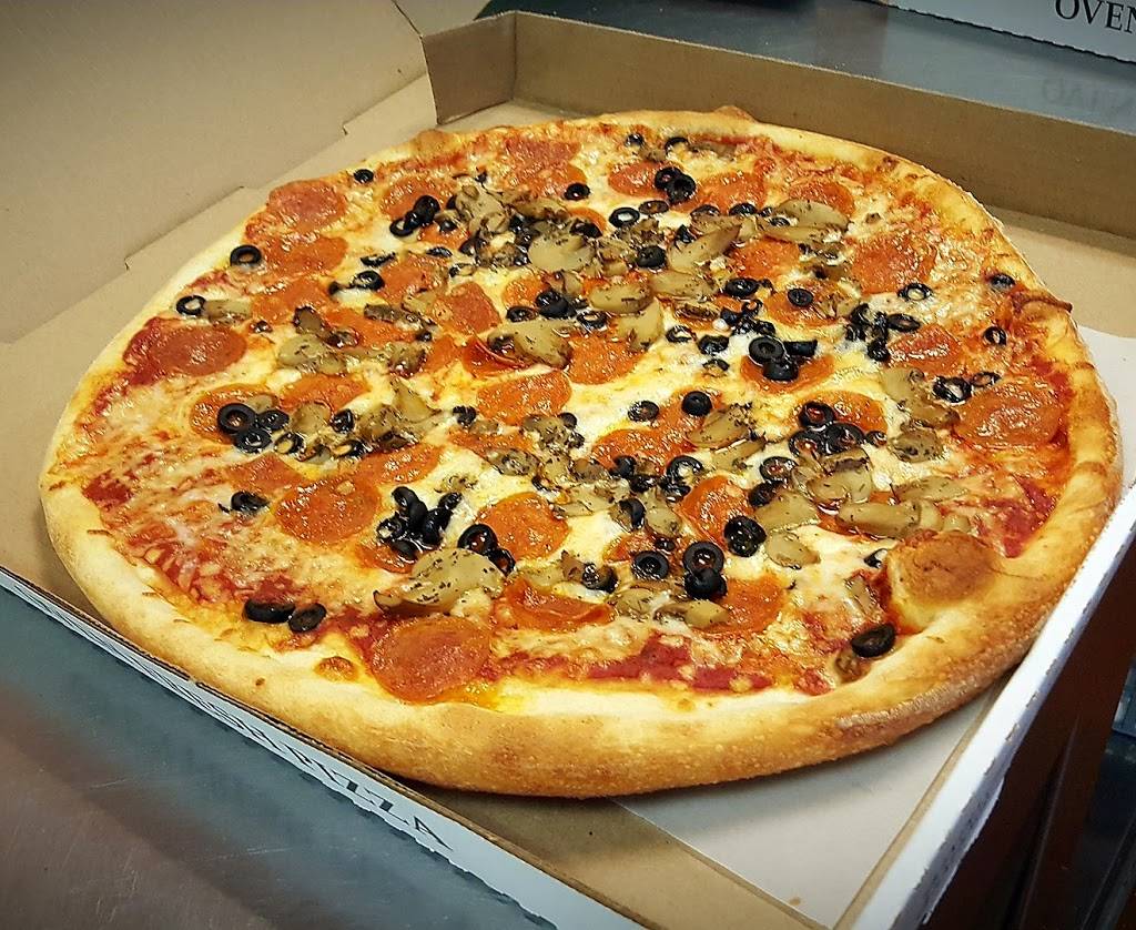 Famous Rays Pizza | restaurant | 350 E Bell Rd, Phoenix, AZ 85022, USA | 6025483153 OR +1 602-548-3153