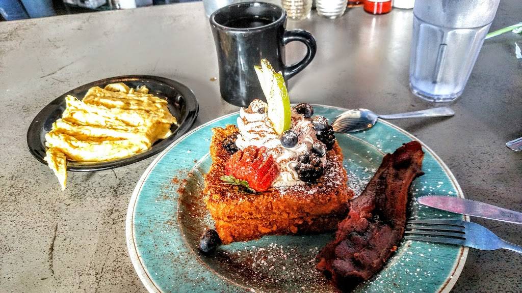 Blue Moon Cafe | restaurant | 1024 Light St, Baltimore, MD 21230, USA | 4437594907 OR +1 443-759-4907