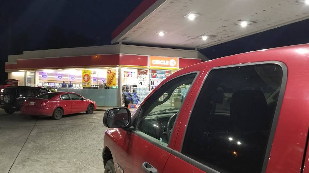 Circle K | meal takeaway | 835 US-411, Etowah, TN 37331, USA | 4232632022 OR +1 423-263-2022