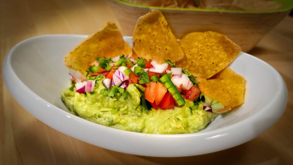 Nomads Restobar | restaurant | 100 Lakeshore Rd E, Mississauga, ON L5G 1E3, Canada | 9059902348 OR +1 905-990-2348