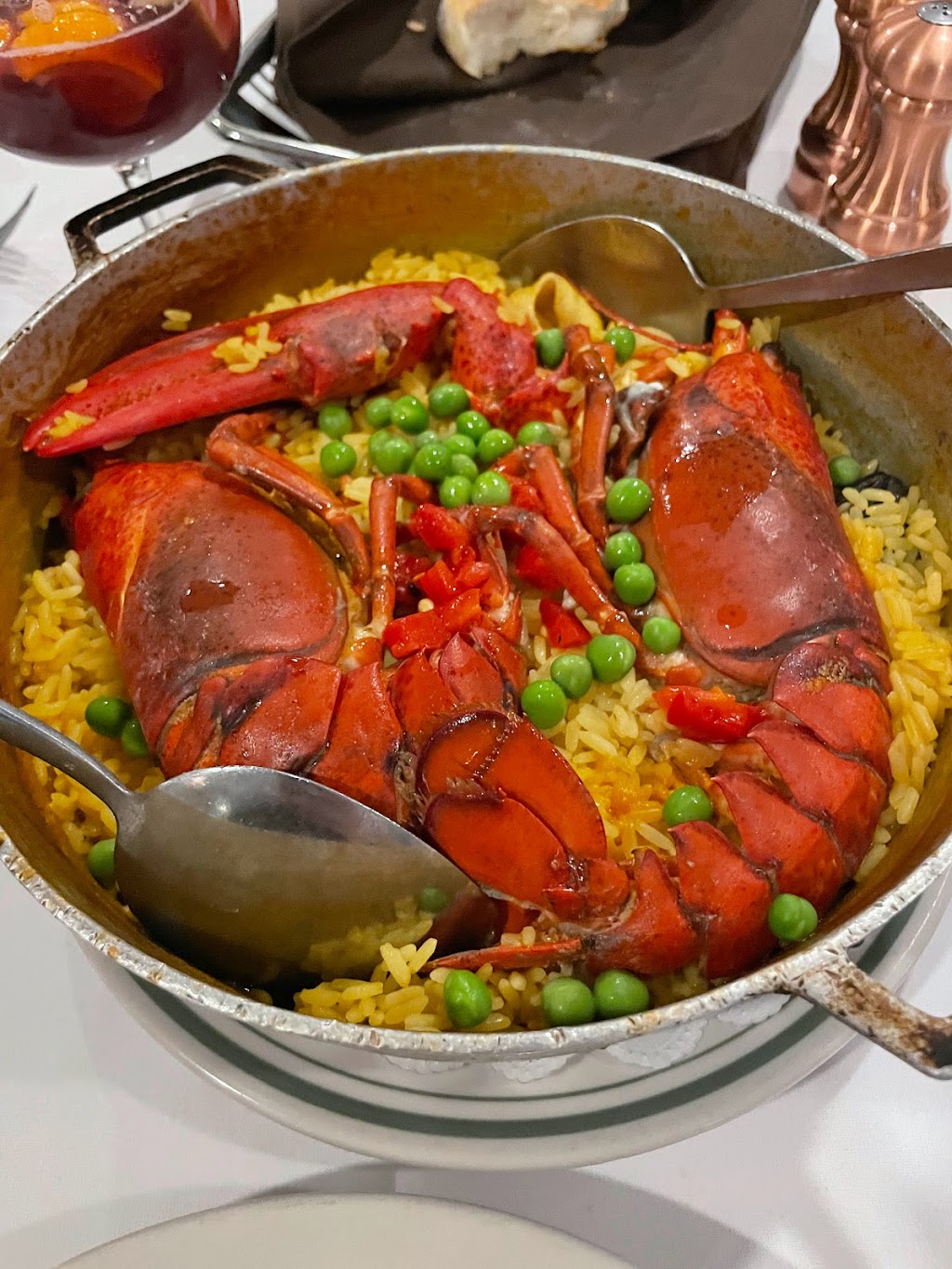 Spanish Tavern | restaurant | 103 McWhorter St A, Newark, NJ 07105, USA | 9735894959 OR +1 973-589-4959