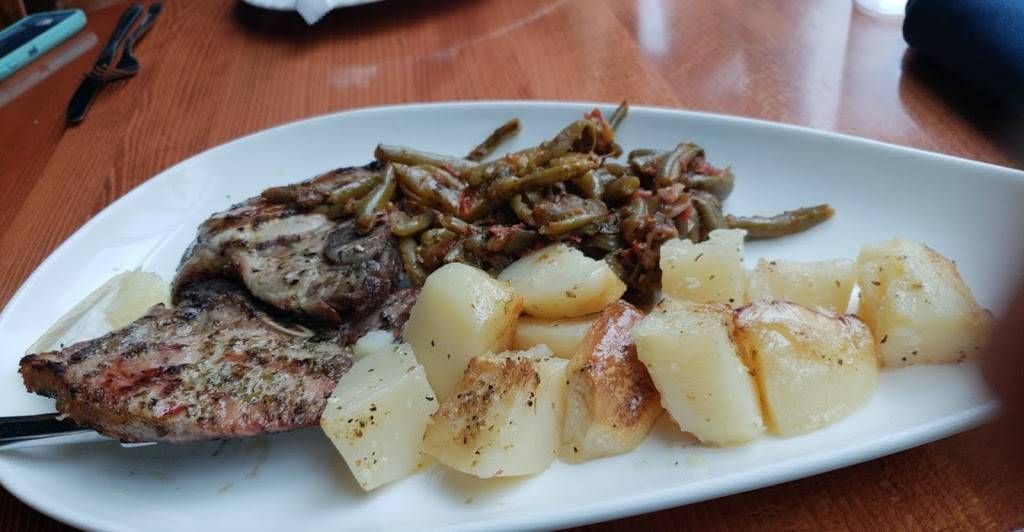 Trapezaria Mediterranian Kuzina | restaurant | 11 N Washington St, Rockville, MD 20850, USA | 3013398962 OR +1 301-339-8962