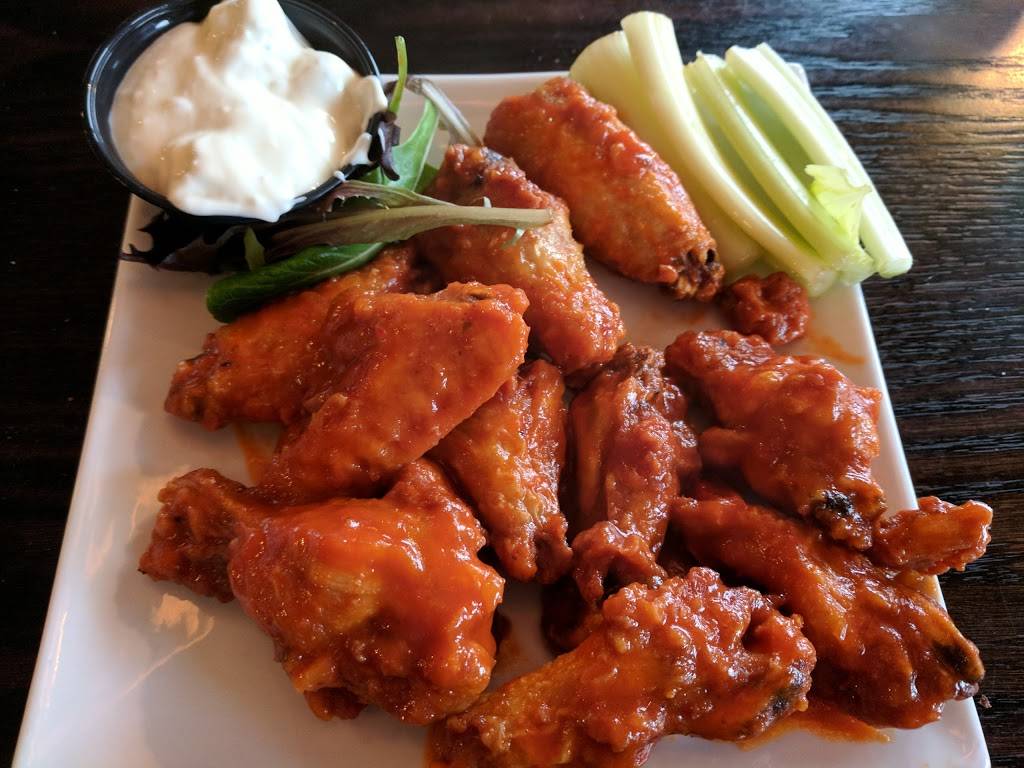 Greshams Chop House | restaurant | 2495 US-6, Hawley, PA 18428, USA | 5702261500 OR +1 570-226-1500