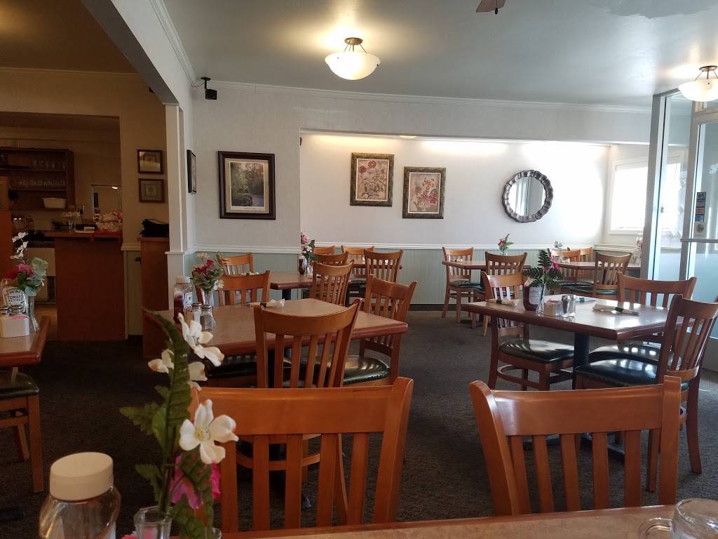 Howards Grotto | restaurant | 14732 Lakeshore Dr, Clearlake, CA 95422, USA | 7079940441 OR +1 707-994-0441