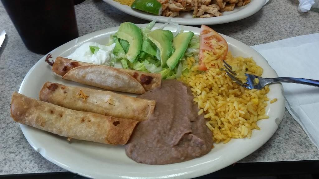 Taqueria Chapala 3 | restaurant | 6116 W US Hwy 290 Service Rd, Austin, TX 78735, USA | 5128923871 OR +1 512-892-3871
