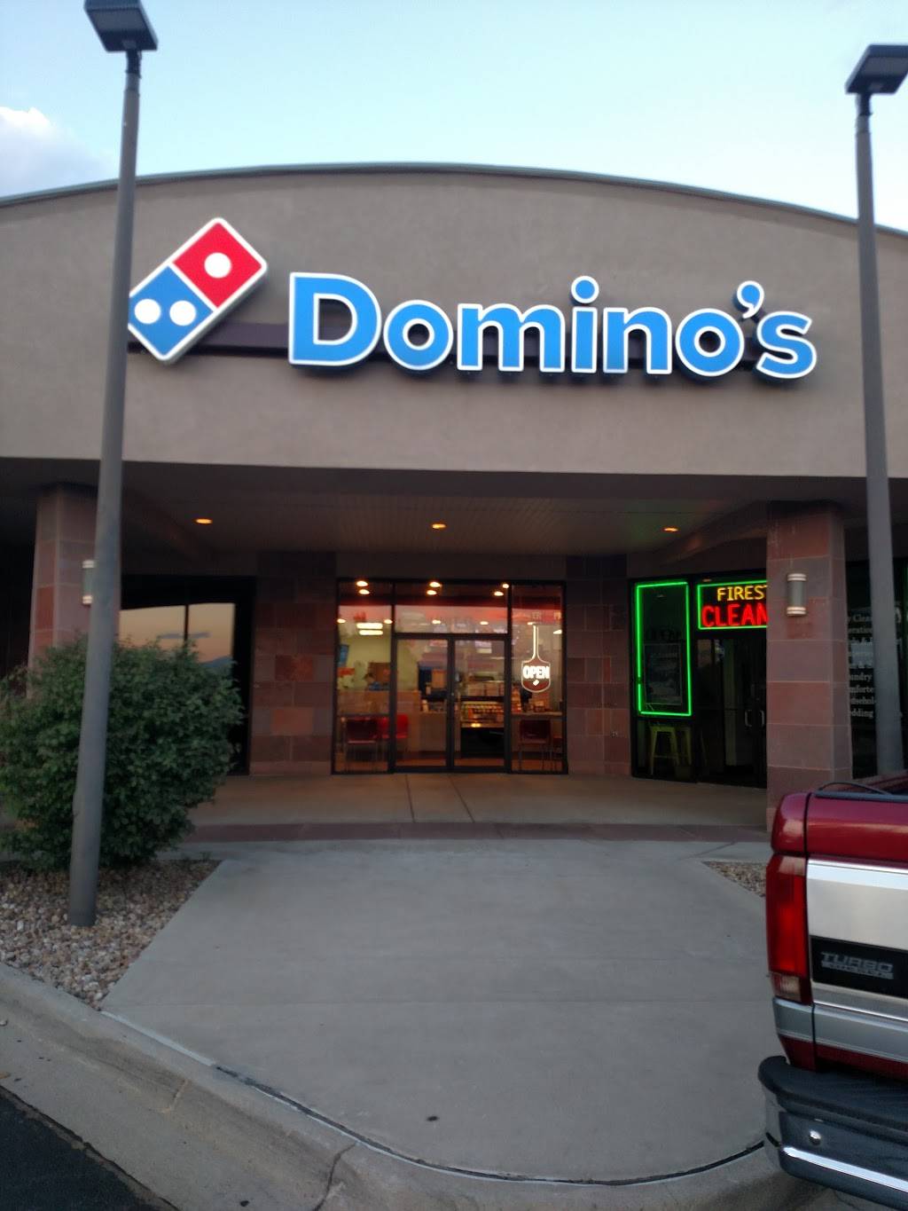 Dominos Pizza | meal delivery | 11078 Cimmarron St #5a, Longmont, CO 80504, USA | 3036840123 OR +1 303-684-0123