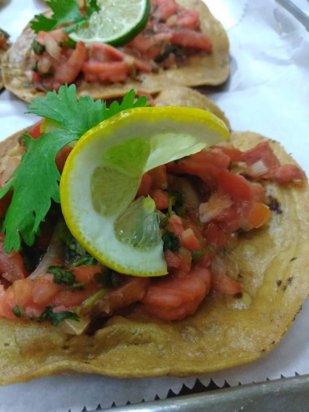 El Super International | restaurant | 33 Sherington Dr, Bluffton, SC 29910, USA | 8438158113 OR +1 843-815-8113