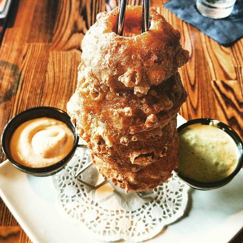 State Social House | restaurant | 8782 Sunset Blvd, West Hollywood, CA 90069, USA | 3106578100 OR +1 310-657-8100