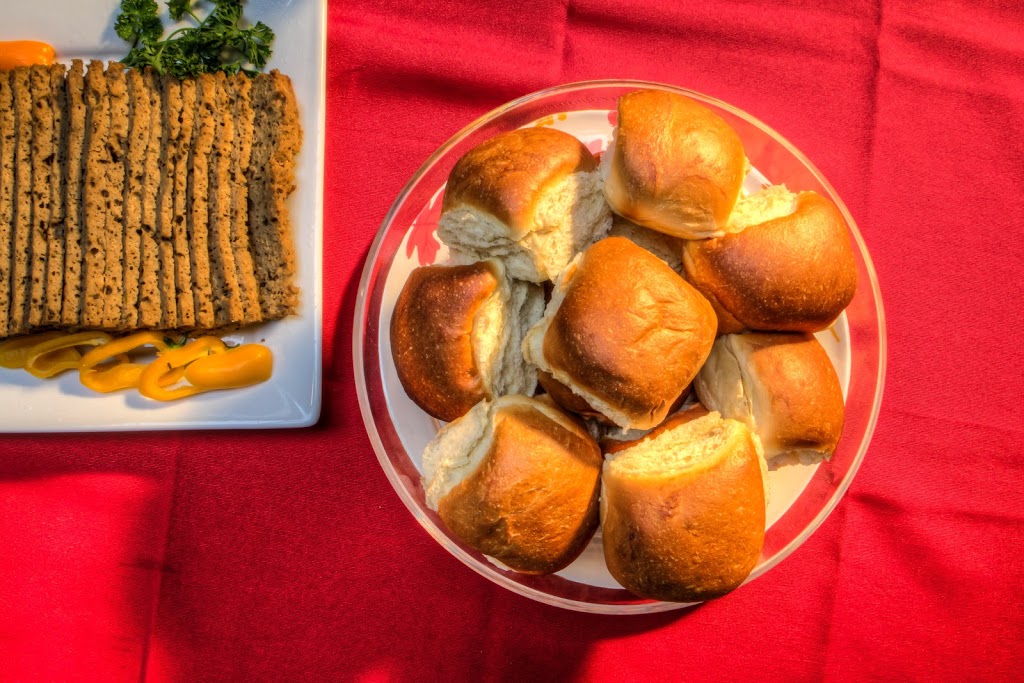 Soul Vegan | restaurant | 3931 S Leavitt St, Chicago, IL 60609, USA | 7734945768 OR +1 773-494-5768