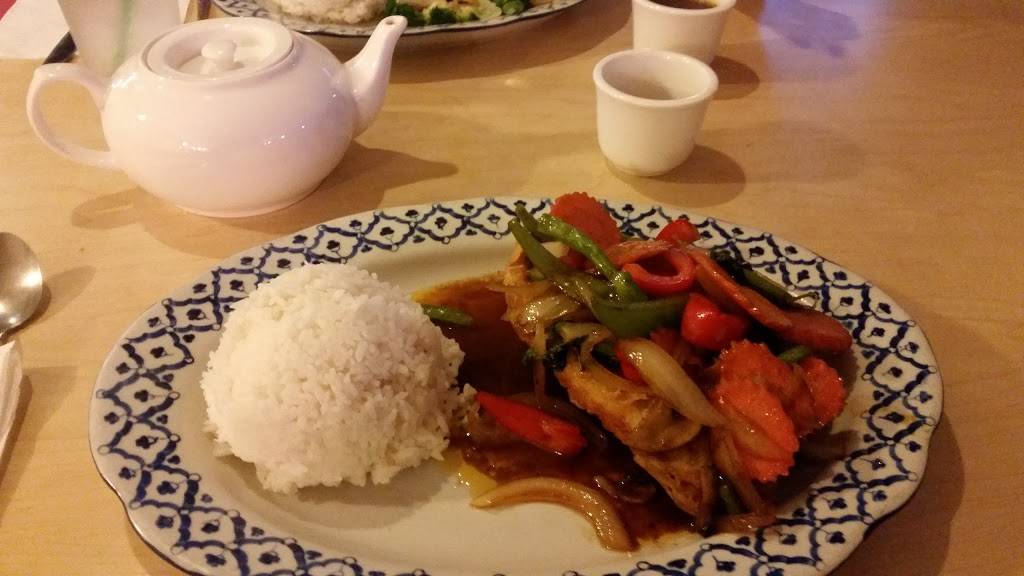 Rama Thai Kitchen | restaurant | 1320 N Waukegan Rd, Glenview, IL 60025, USA | 8476578424 OR +1 847-657-8424