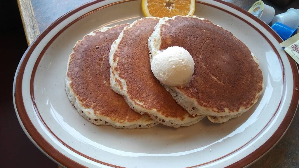 Toms Family Restaurants | restaurant | 5571 Cahuenga Blvd, North Hollywood, CA 91601, USA | 8187622148 OR +1 818-762-2148