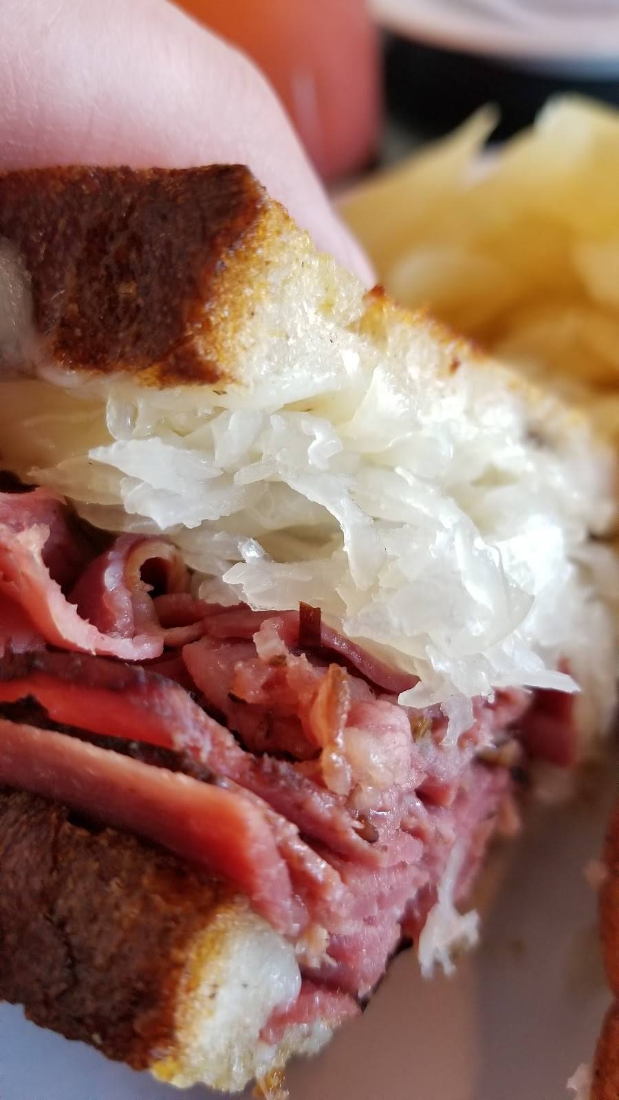 Brooklyn Deli | restaurant | 1515 Main St # 6, Longmont, CO 80501, USA | 3036848400 OR +1 303-684-8400