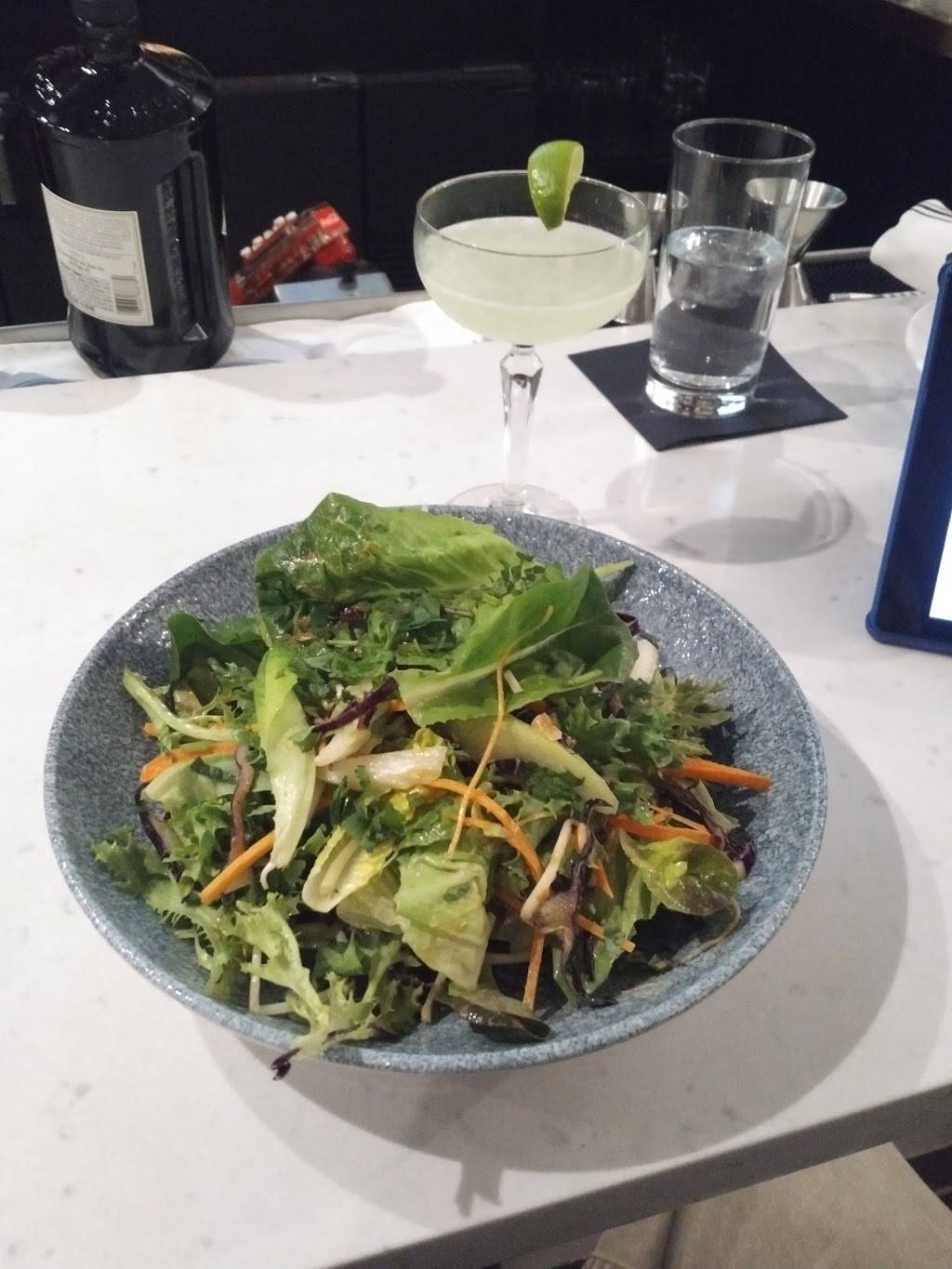 Avenue Restaurant | restaurant | 445 Main St, Medfield, MA 02052, USA | 5089066040 OR +1 508-906-6040