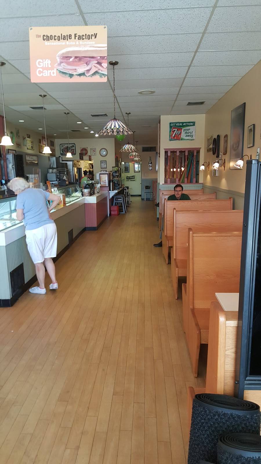 The Chocolate Factory | restaurant | # J, 2120 E Moreland Blvd # J, Waukesha, WI 53186, USA | 2625425405 OR +1 262-542-5405