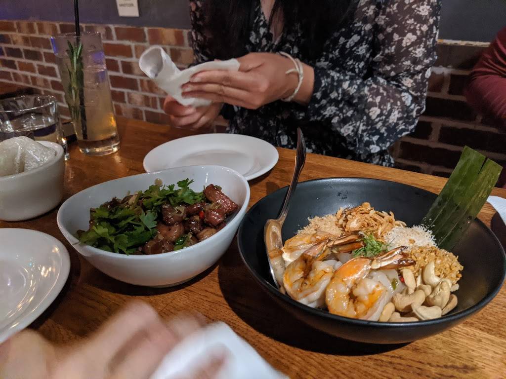 Mahaniyom | restaurant | 236 Washington St, Brookline, MA 02445, USA | 6174875986 OR +1 617-487-5986