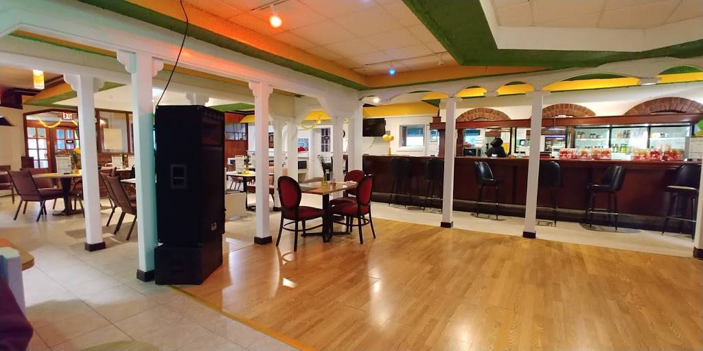 Jamaican Spice | restaurant | 1540 W Sylvania Ave, Toledo, OH 43612, USA | 4192140314 OR +1 419-214-0314