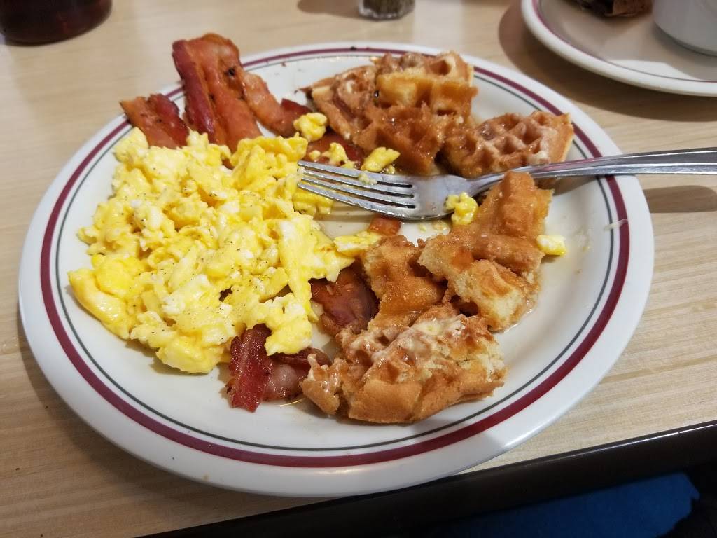 Huddle House | restaurant | 1014 Bypass S, Lawrenceburg, KY 40342, USA | 5028590880 OR +1 502-859-0880