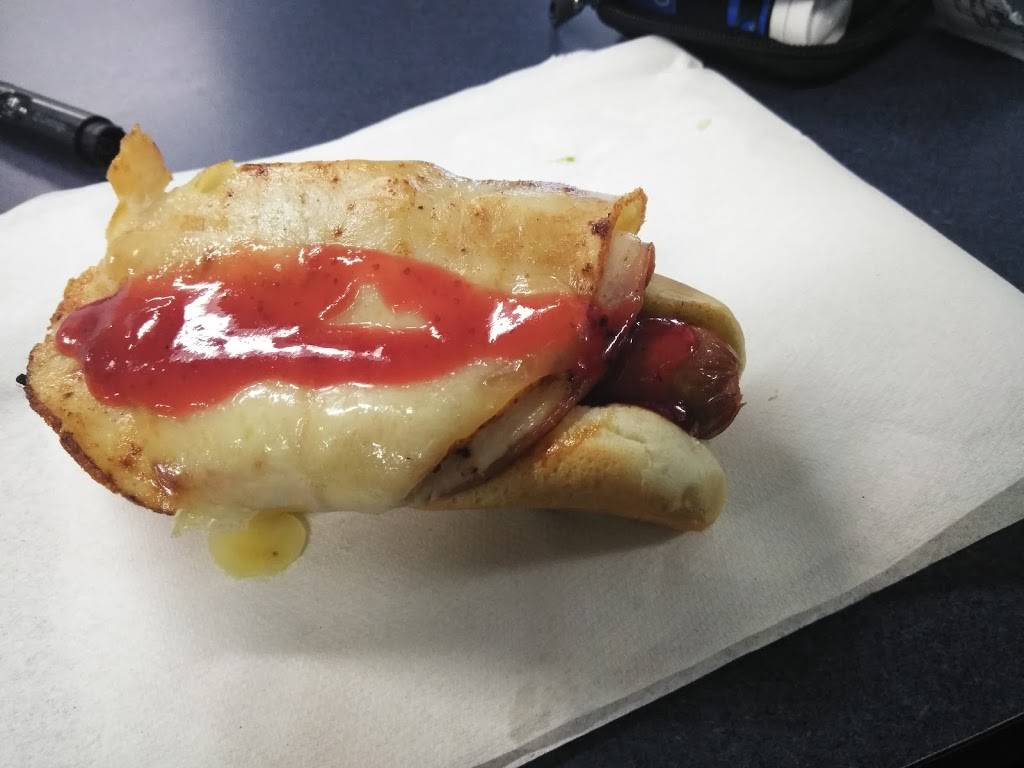 Cheshire Kitchen | restaurant | 2162 Plainfield Ave NE, Grand Rapids, MI 49505, USA | 6166352713 OR +1 616-635-2713