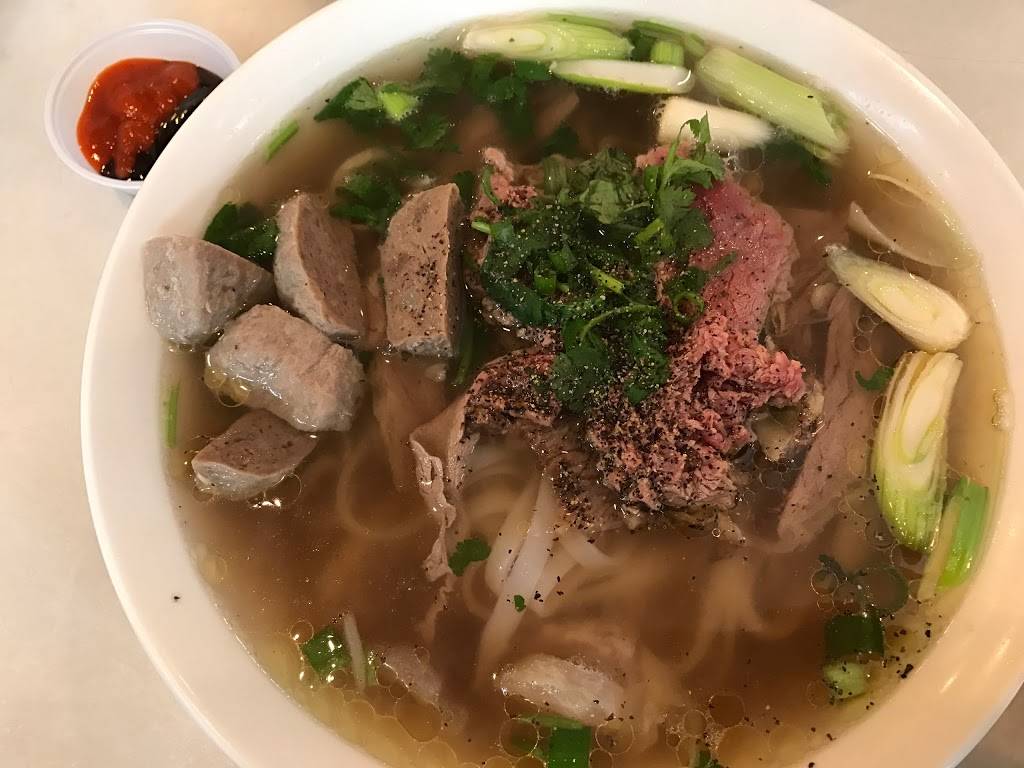 Pho Pasteur | restaurant | 1818 Tully Rd, San Jose, CA 95122, USA | 4088412718 OR +1 408-841-2718