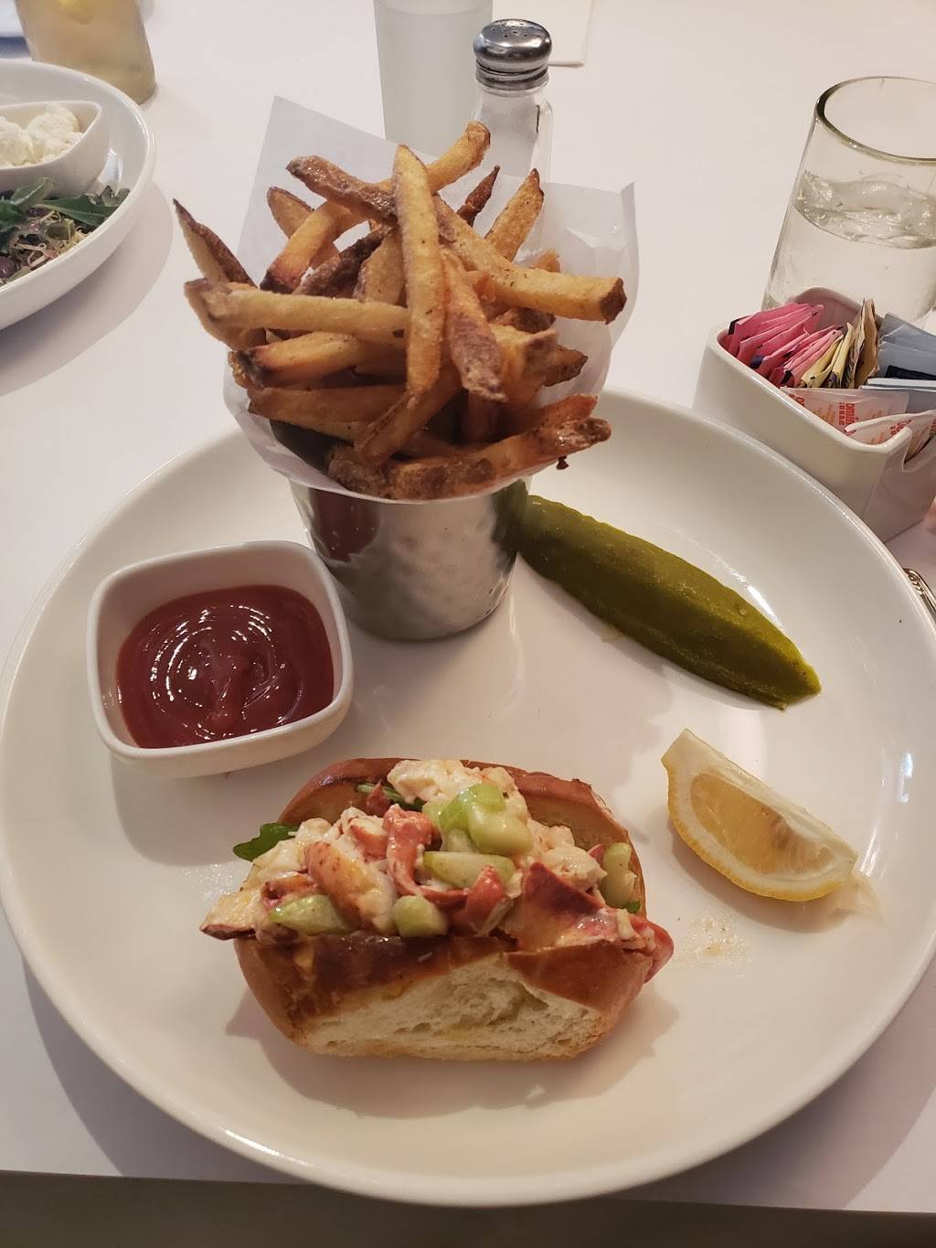 Chadwicks American Chop House & Bar | restaurant | 49 Front St, Rockville Centre, NY 11570, USA | 5167667800 OR +1 516-766-7800