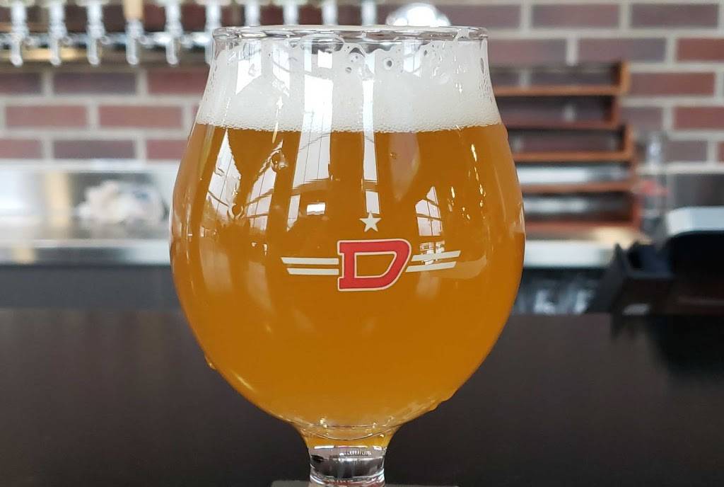 Daredevil Hall | restaurant | 2721 E 86th St Suite 180, Indianapolis, IN 46240, USA | 3177572888 OR +1 317-757-2888