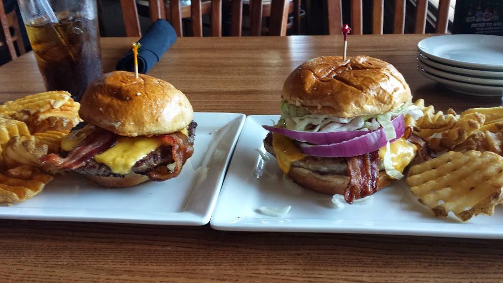 Champps | restaurant | 819 Eastview Mall, Victor, NY 14564, USA | 5852233310 OR +1 585-223-3310