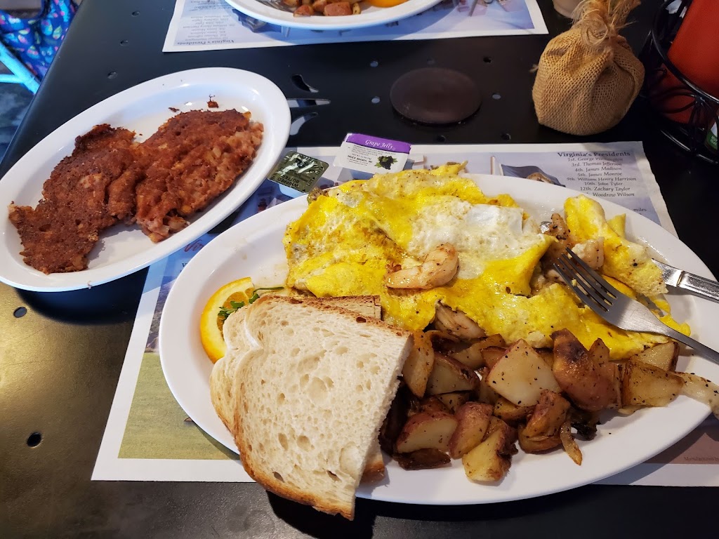 Art of Coffee | cafe | 15722 Kings Hwy, Montross, VA 22520, USA | 8044939651 OR +1 804-493-9651