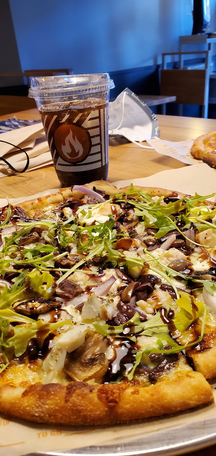 Blaze Pizza | meal takeaway | 109 N Main St, Greenville, SC 29601, USA | 8644120050 OR +1 864-412-0050